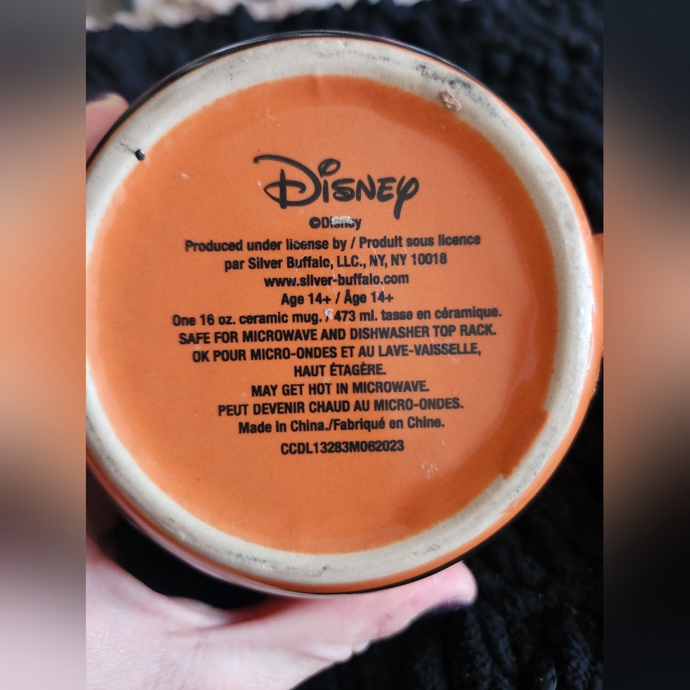Set of 2 Disney Halloween mugs - Picture 3 of 5